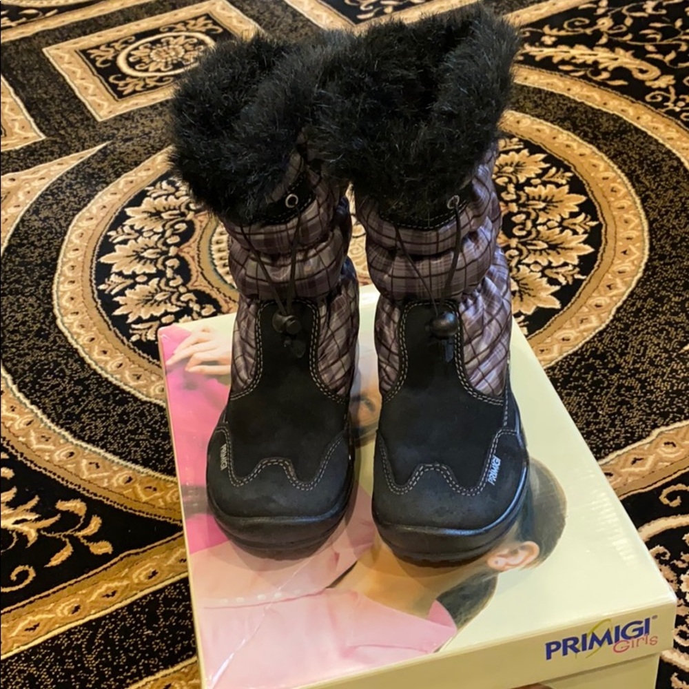 Primigi Gore-Tex snow water proof boots size 28